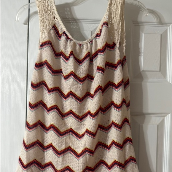 Bella D. Brown and Red Tie Front Sleeveless Camisole - Picture 5 of 5